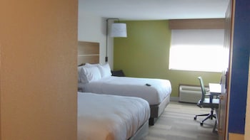 Standard Room, 2 Queen Beds