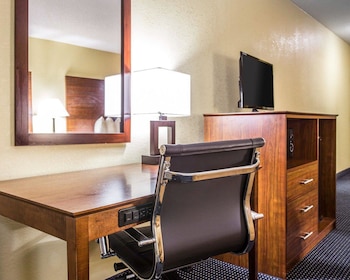 Room, 2 Queen Beds, Non Smoking