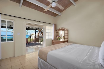 Garden View Bungalow(1 King Bed)