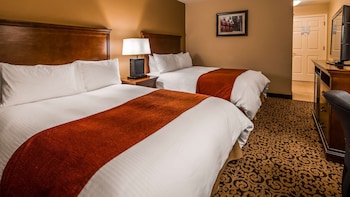 Standard Room, 2 Queen Beds, Non Smoking