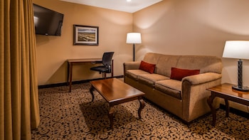 Family Room, Multiple Beds, Non Smoking, Refrigerator & Microwave (with Sofabed)