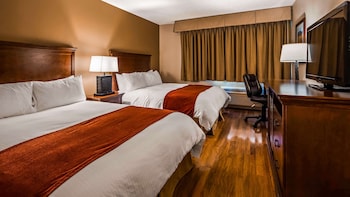 Standard Room, 2 Queen Beds, Non Smoking (Pet Friendly)