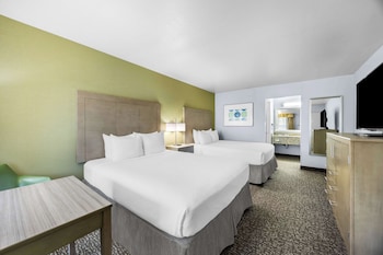 Standard Room, 2 Queen Beds, Non Smoking, Refrigerator & Microwave