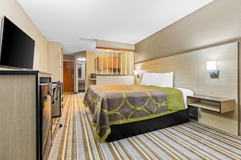 Studio Suite, 1 King Bed, Non Smoking