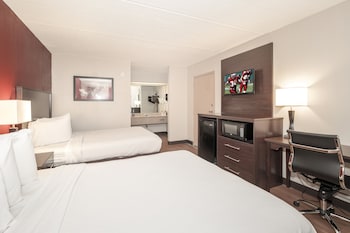 Superior Room, 2 Queen Beds, Accessible, Smoking