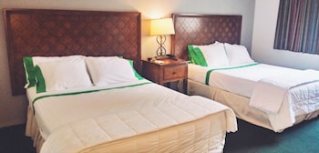 Standard Room, 2 Queen Beds, Accessible, Non Smoking