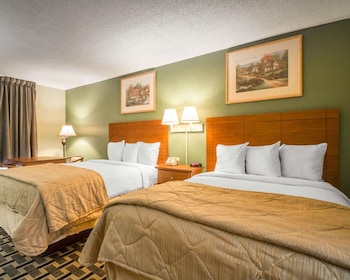 Standard Room, 2 Double Beds, Smoking
