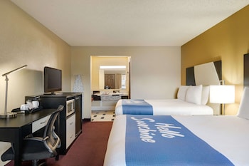 Standard Room, 2 Queen Beds