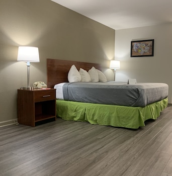 Room, 1 King Bed, Accessible, Non Smoking