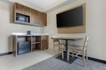 Room, 1 King Bed, Accessible, Non Smoking