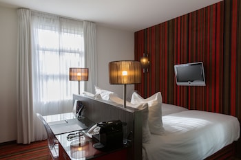 Double Room, City View