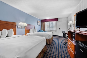 Standard Room, 2 Double Beds, Smoking, Refrigerator & Microwave