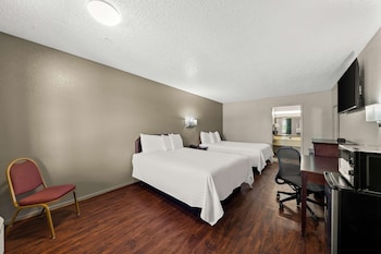 Room, 2 Queen Beds, Non Smoking