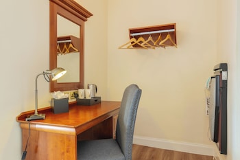 Standard Double Room (Princes Street View)