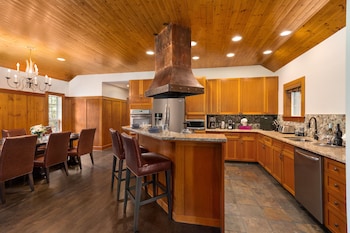 Cabin, 4 Bedrooms (Gardeners)