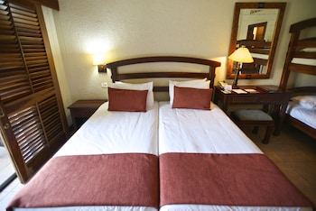 Family Twin Room