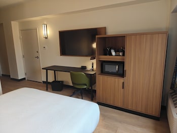 Room, 1 King Bed