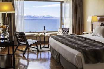 Deluxe Room, 2 Double Beds, Lake View (Pool Access)