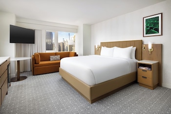 Deluxe Room, 1 King Bed