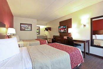 Deluxe Room, 2 Double Beds, Non Smoking