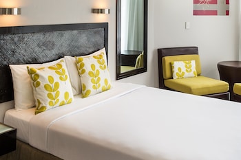 Deluxe Room, 2 Queen Beds