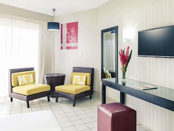 Deluxe Room, 2 Queen Beds