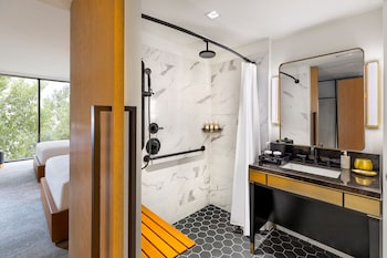 Room, 2 Queen Beds, Accessible, Bathtub (Hearing & Mobility)