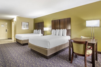 Standard Room, 2 Queen Beds, Non Smoking, Refrigerator & Microwave
