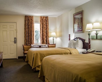 Standard Room, 2 Double Beds, Non Smoking