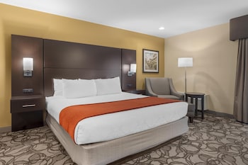 Standard Room, 1 King Bed, Non Smoking, Balcony