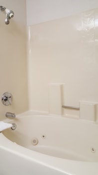 Suite, 1 King Bed, Non Smoking (One-Bedroom)
