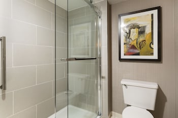 Suite, 1 King Bed (3 Room Music City Suite)