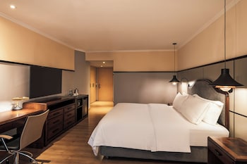 Superior Room, 1 Queen Bed