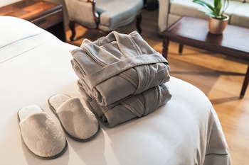 Executive Room, 1 Queen Bed