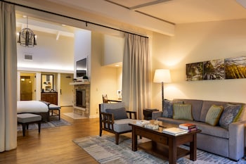 Bungalow Superior Suite