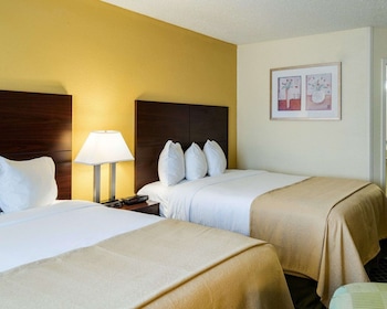 Standard Room, 2 Double Beds, Non Smoking