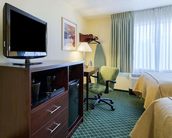 Standard Room, 2 Double Beds, Non Smoking