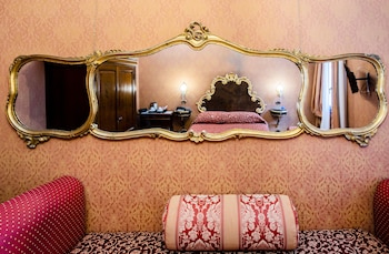 Classic Quadruple Room