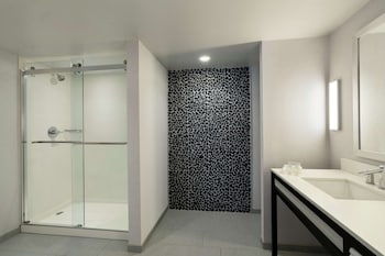 Junior Suite, 2 Queen Beds
