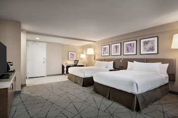 Room, 2 Queen Beds, Accessible, Bathtub (Mobility/Hearing)