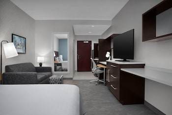 Studio Suite, 1 King Bed, Non Smoking