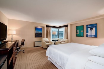 Room, 1 King Bed, Corner