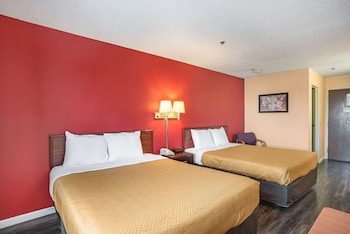 Standard Room, 2 Queen Beds, Non Smoking