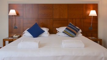 Standard Room, 2 Queen Beds, Connecting Rooms