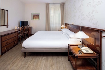 Standard Triple Room, 1 Queen Bed with Sofa bed