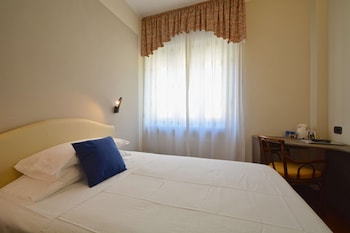 Standard Room, 1 Large Twin Bed