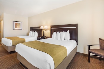 Standard Room, 2 Queen Beds, Non Smoking, Refrigerator