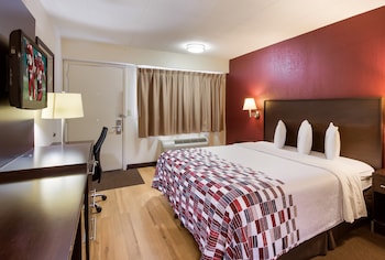 Deluxe Room, 1 King Bed, Accessible, Non Smoking (Roll-In Shower)