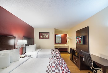 Deluxe Room, 2 Double Beds, Smoking