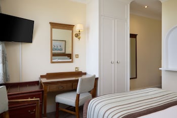 Cosy Double Room, Sea View